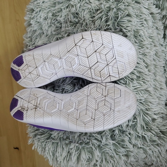 Nike flex comfort shoes. - Picture 4 of 5